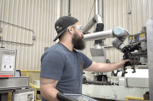 Robotiq Machine Tending Solution for automated CNC machine tending