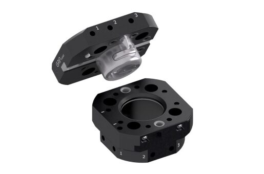 Automatic robot tool changer